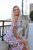 Ukrainian single woman anna from odessa with Blonde hair age 29 photo-10