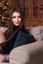 Femme parfaite tatiana de paris avec Chatain clairs cheveux, âge 40 photo-49