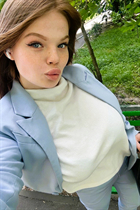 Deslumbrante novia ucraniana renata de kiev con pelo Marrón claro y edad 29 photo-17