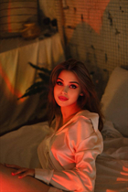 Belle femme ukrainienne alina de kiev aux cheveux Brunette, age 20 photo-7