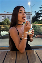 Une mariée biélorusse karyna de minsk avec Noirs cheveux, âge 32 photo-65