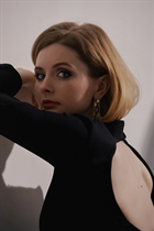 Date fille ukrainienne karina de kiev avec Chatain clairs cheveux, âge 41 photo-2