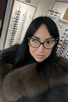 Épouse d'Ukraine iryna de dnepr avec Noirs cheveux, âge 36 photo-1