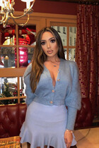 Bride from london dajana with Dark Brown hair age 28 photo-20