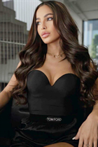 Mujer rumana iulia-maria de cluj napoca con pelo Marrón oscuro y 26 años photo-2