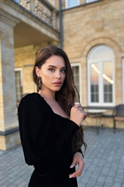 Dating moldovan woman olga from bender with Dark Brown hair age 26 photo-4