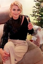 Mujer perfecta galina de granada con pelo Rubio y edad 46 photo-33