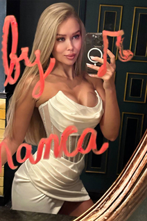 Date fille ukrainienne iryna de kiev avec Blond cheveux, âge 31