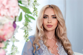 Sortir avec une fille allemande irina de hamburg avec Blond cheveux 37 ans photo-40