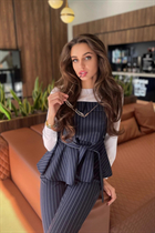 Meet Ukrainian girl tatiana from kiev with Dark Brown hair age 25 photo-2