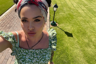 Single ukrainian lady tatyana from kiev with Black hair age 47 photo-39