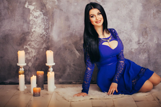 Ukrainian lady alina from poltava with Dark Brown hair age 33 photo-22