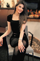 Sortir avec une femme roumaine maria-teodora de bucharest avec Brunette cheveux 24 ans photo-2