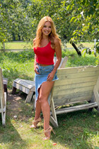 Bride from tampa ksenia with Blonde hair age 38 photo-46