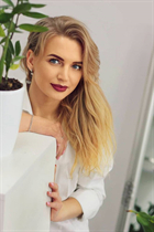 Girl in Ukraine yulia from bila tserkva with Blonde hair age 35 photo-22