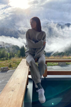 Beautiful woman of Ukraine anastasia from calgary with Dark Brown hair age 30 photo-8