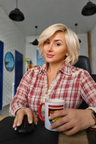 Girl from miami lidia with Blonde hair age 46 photo-6