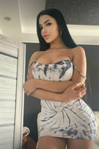 A pretty woman russian svetlana from bali with Dark Brown hair age 30 photo-15
