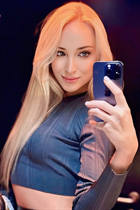 German girl kristina from munich with Blonde hair 33 years old photo-6