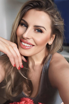 Bride from bratislava katerina with Blonde hair age 41 photo-3