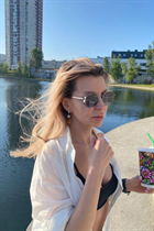 Ukrainian single woman tatiana from kiev with Blonde hair age 45 photo-19