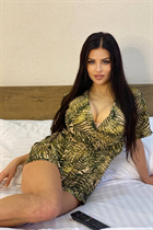 Dating ukrainian woman mila from krivoy rog with Dark Brown hair age 40 photo-13