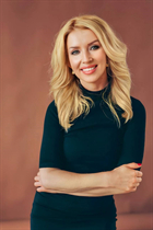 Novia por correo ucraniana lina de khmelnitsky con pelo Rubio y edad 41 photo-8