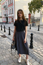 Biélorusse liya de minsk avec Brunette cheveux, âge 24 photo-1