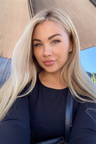 Ukrainian lady olga from kyiv with Blonde hair age 37