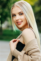 Chica de miami lana con pelo Rubio y edad 22 photo-3