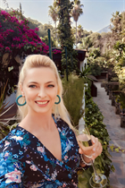 Perfect woman olga from marbella with Blonde hair age 40 photo-18