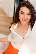 Dating a czech woman ekaterina from prague with Dark Brown hair 41 years old photo-1