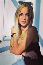 Ukrainian single woman anna from kharkov with Blonde hair age 37 photo-9