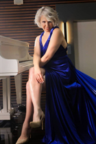 Slavic women marina from kiev with Blonde hair age 52 photo-11