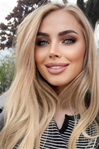 Linda chica ucraniana yulia de khmelnitsky con pelo Rubio y edad 25 photo-13