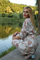 Perfect woman valentina from buffalo with Blonde hair age 37 photo-10