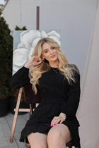 Single Ukrainian bride diana from lviv with Light Brown hair age 23 photo-21