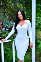Femme ukrainienne célibataire larisa de kyiv avec Noirs cheveux, âge 47 photo-1