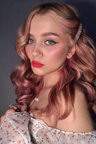 Date ukrainian nastenka from lviv with Blonde hair age 24 photo-1