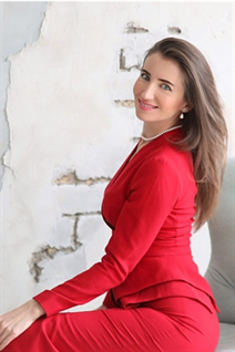 Perfect woman angela from london with Light Brown hair age 47