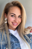 Bride from alicante dariia with Light Brown hair age 37 photo-8