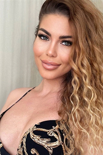 Ukrainian mail order bride alexandra from odessa with Light Brown hair age 37