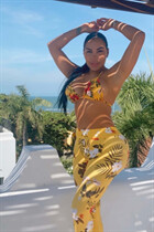 Dating a colombian girl kelly from medellin with Black hair 37 years old photo-2