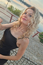 Ukrainian woman for dating irina from dnipro with Blonde hair age 57 photo-7