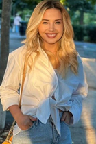 mobile mariée sabina avec Blond cheveux, âge 34 photo-6