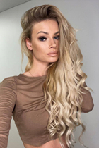 Femme parfaite aurika de vilnius avec Blond cheveux, âge 29 photo-1
