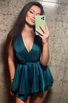 Stunning Ukrainian bride olga from odessa with Black hair age 27 photo-1