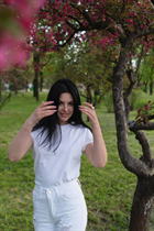 Ukrainian lady marina from kiev with Black hair age 36 photo-8