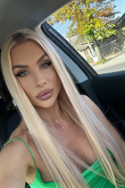 Dating a moldovan girl elena from kishinev with Blonde hair age 34 photo-5