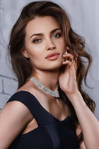 Mariée allemande anna de poltava avec Brunette cheveux 34 ans photo-21